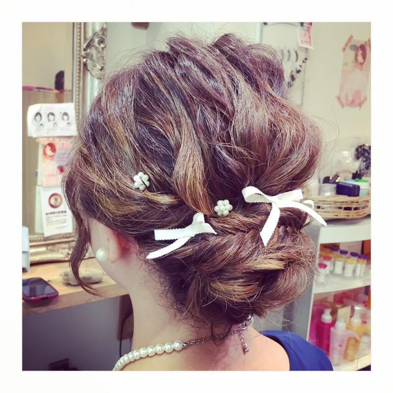 結婚式などのおよばれヘアアレンジ